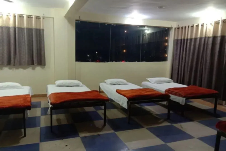 Hotel Raj Palace