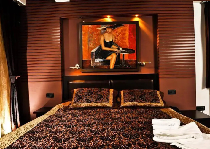 Mola Hotel