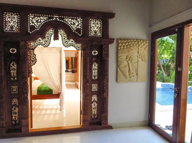 2 Bedrooms Villa