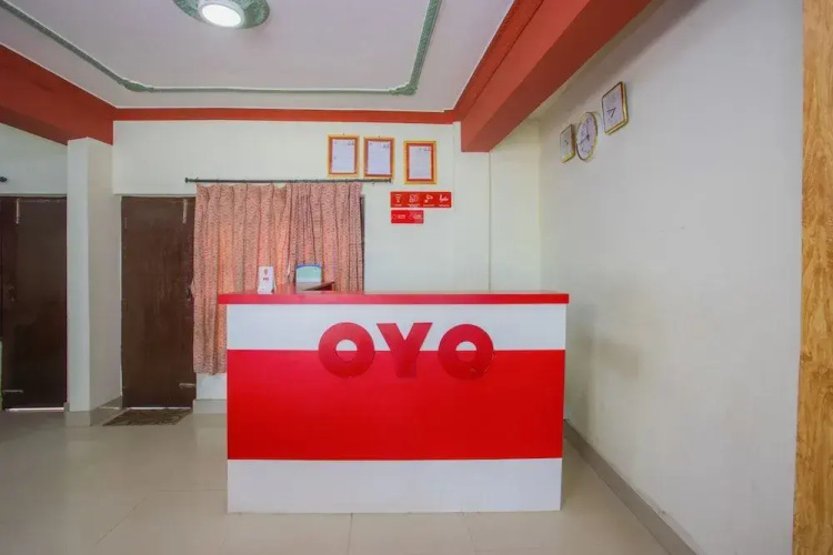 Oyo 414 Hotel Om