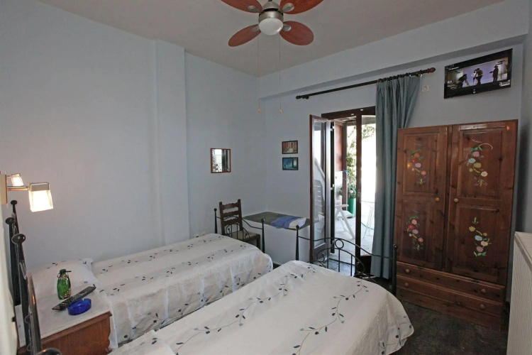 Villa Arni