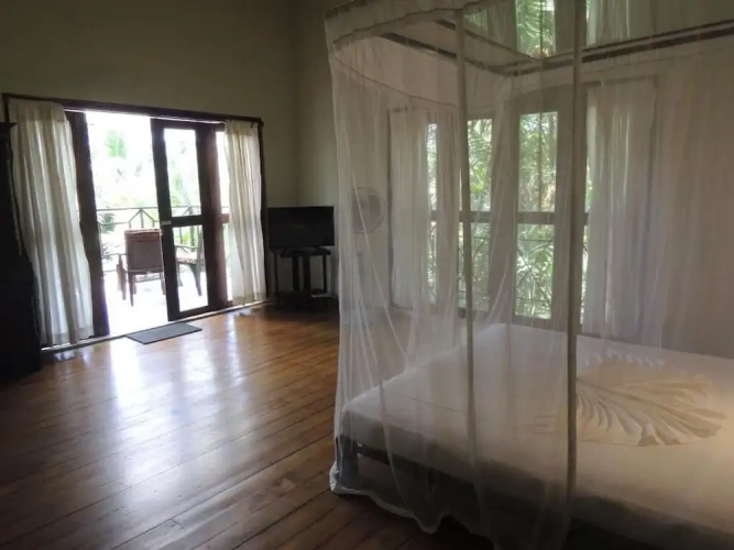 1 Bedroom Apartment with garden view