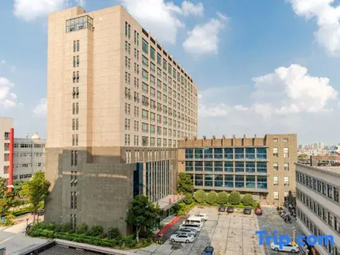 Jinhua Hotel
