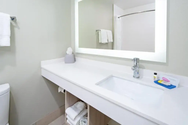 1 Bedroom Double Suite