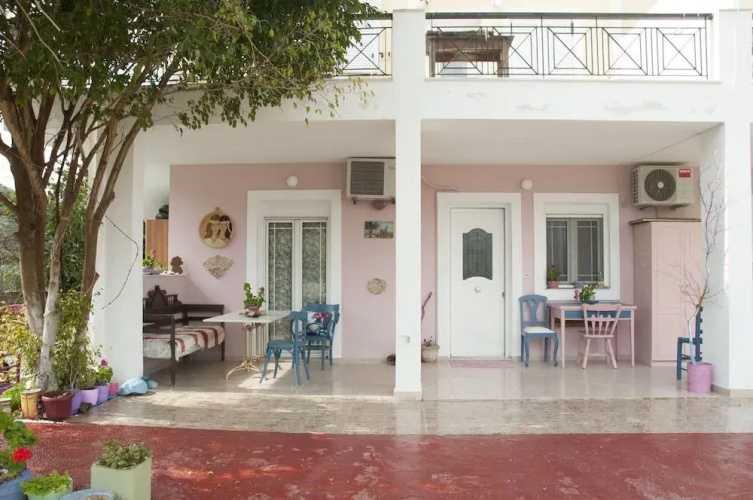 Brezza Apartment B