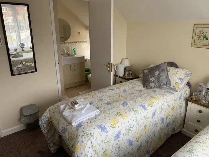 Rosevale Bed & Breakfast