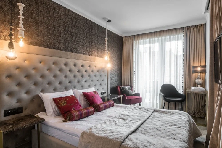 1 Bedroom Apartment with balcony