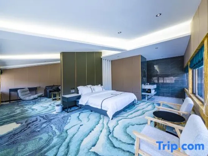 Family Suite with view