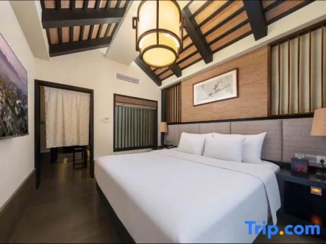 Double Suite with river view