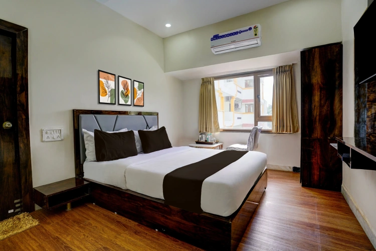 Classic Triple room