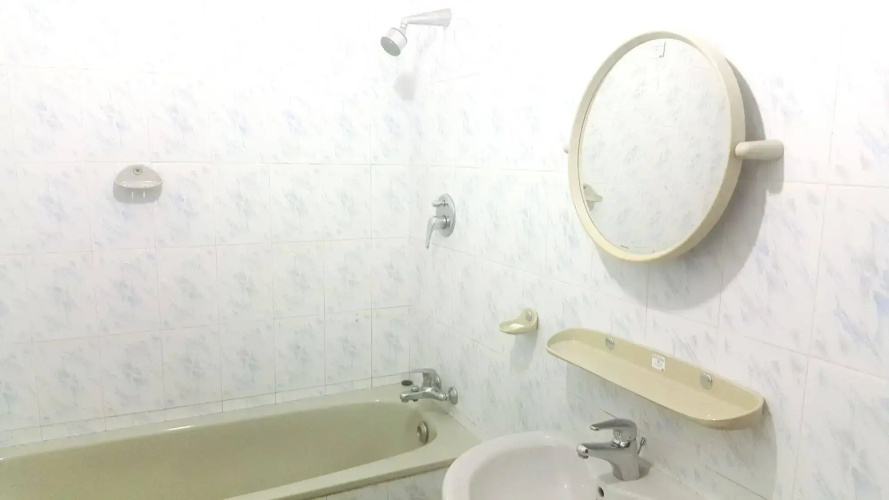 Kandyan Crown Hotel