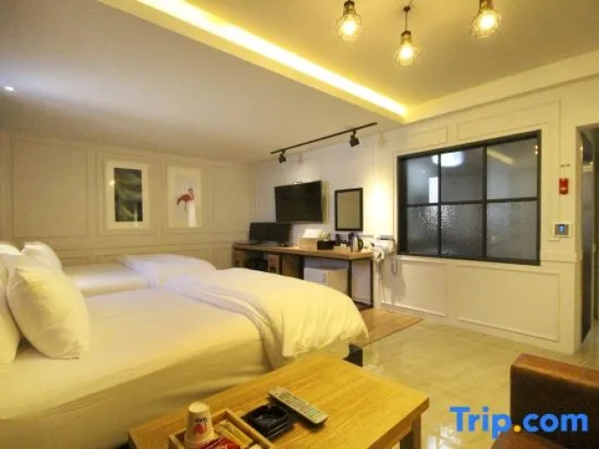Double Suite