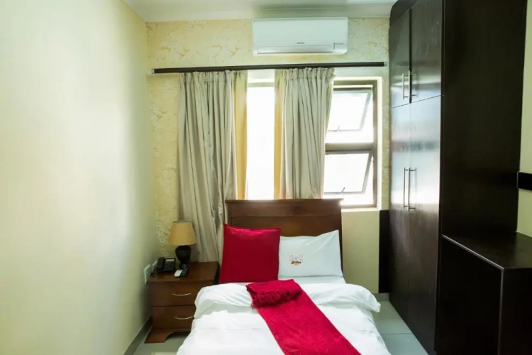 Standard Single room