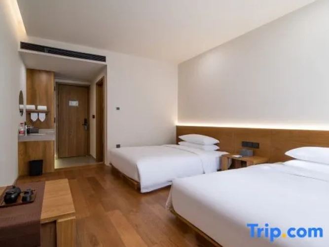 Standard Double room with garden view