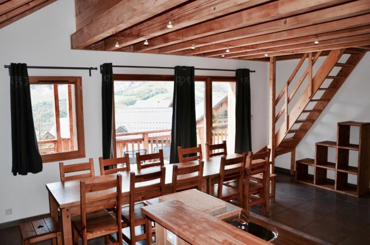 1 Bedroom Double Apartment with garden view