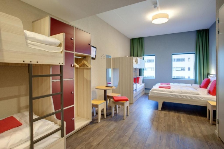 Bed in Dorm