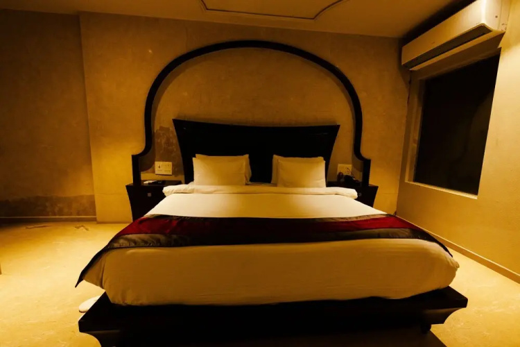 Hotel Brij Residency
