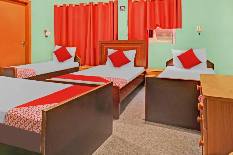 Standard Quadruple room