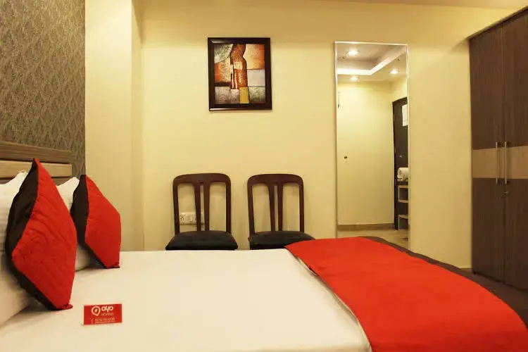 OYO 672 Hotel Diamond Inn