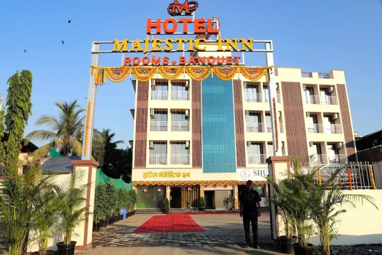 Majestic Inn