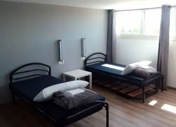Albergue Alfonso II el Casto - Hostel