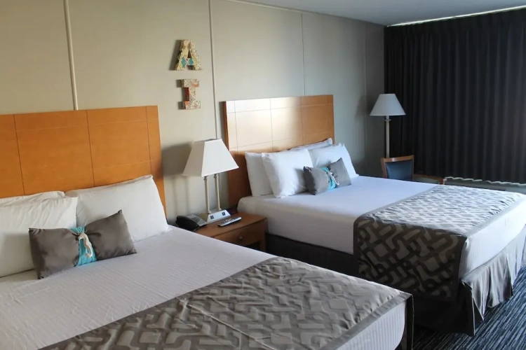 Classic Quadruple room