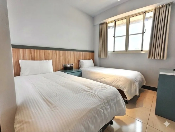 Comfort Twin room with courtyard view