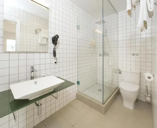 Standard Twin room with sea view