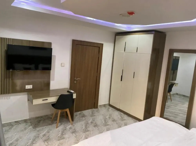 1 Oak Apartments Guzape