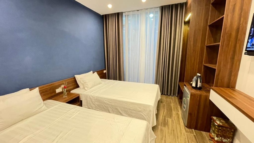 Standard Twin room with balcony