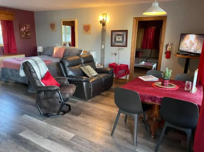 Suite with lake view