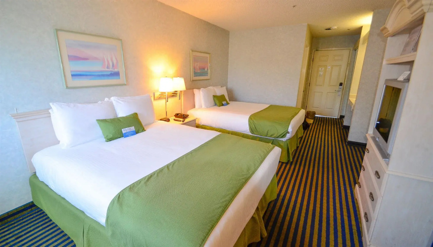 Ocean Pacific Lodge