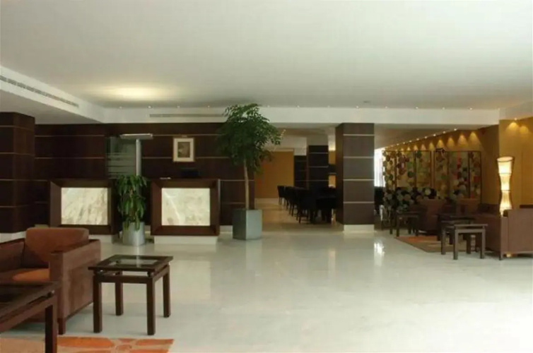 Lux Fatima Hotel