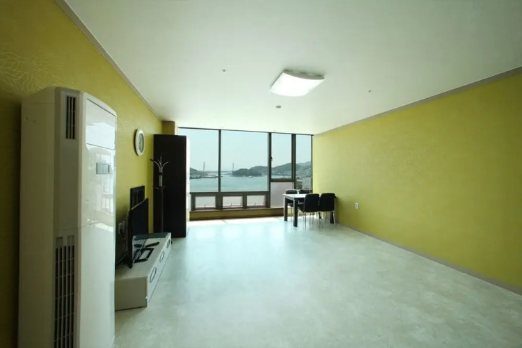 Yeosu Beach Pension