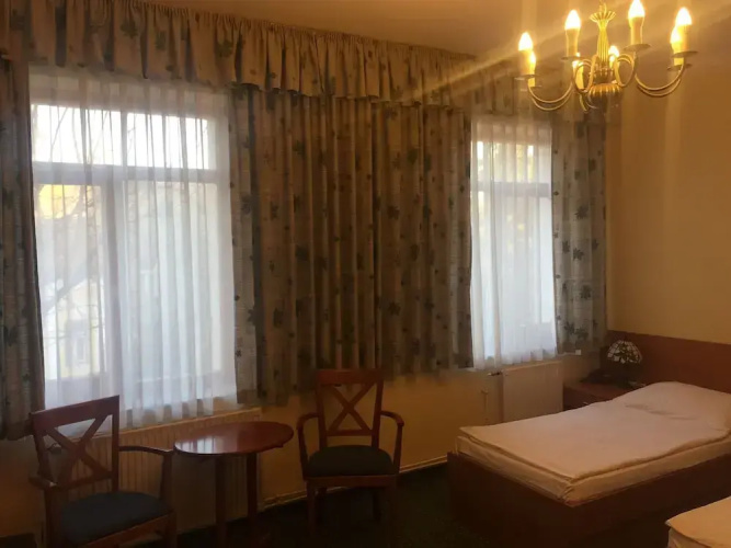 Hotel  Arnold