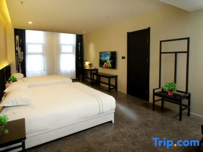 Family Attic Suite