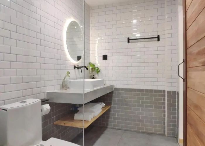 2 Bedrooms Suite