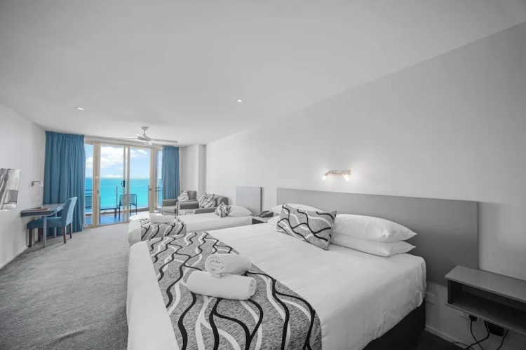 Deluxe Triple room