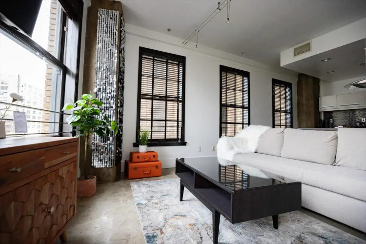Urban Loft Apartment