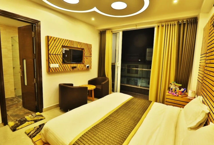 Superior room