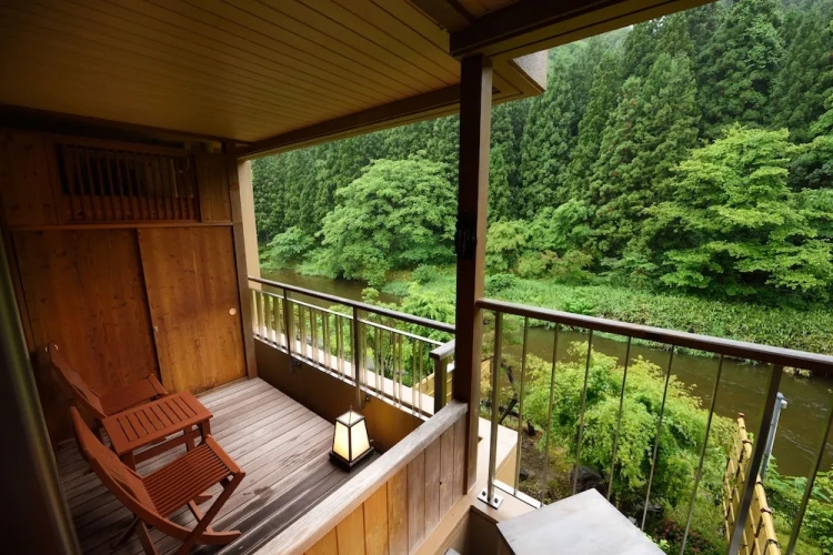 Standard room with balcony