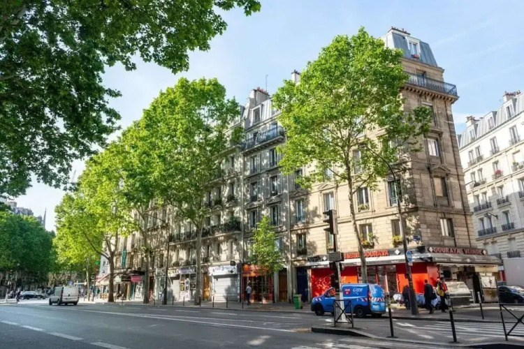 Modern Apartment nr Sacré Coeur for 6p - Image 8