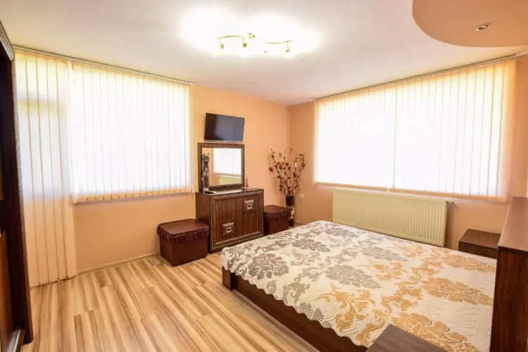 Mariana Apartment