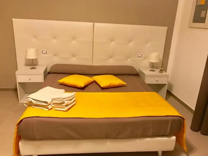 Standard Triple room