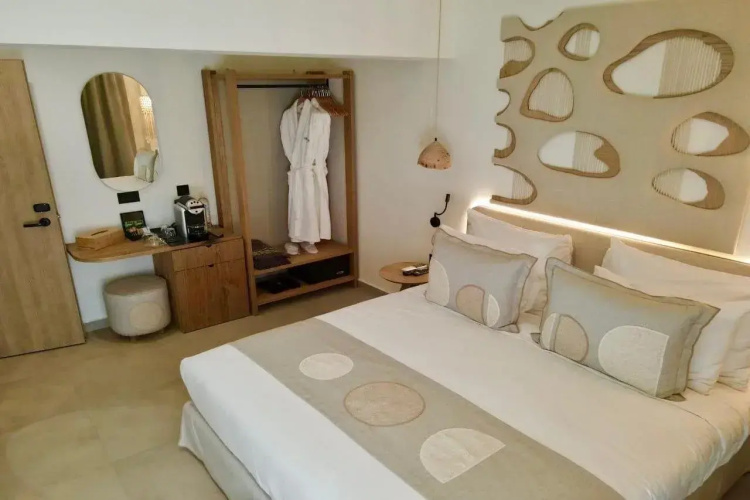 Cabana White Boutique Hotel