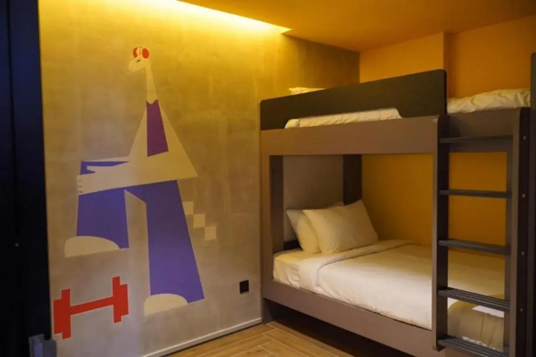 The Graph Hotel