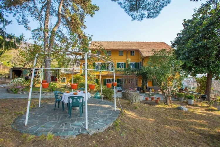 Standard Villa