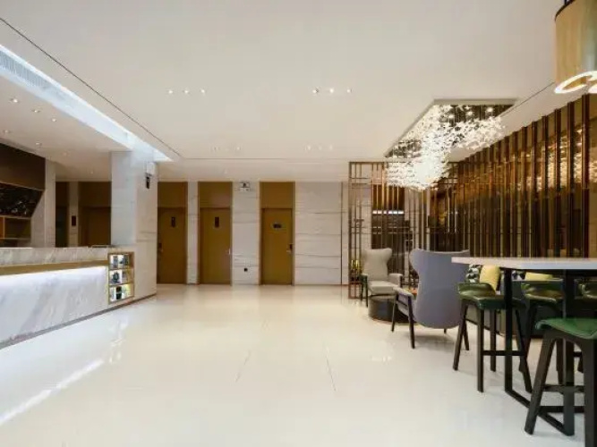 City Convenient Hotel