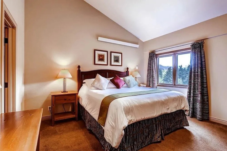 GetAways at Falcon Point Resort