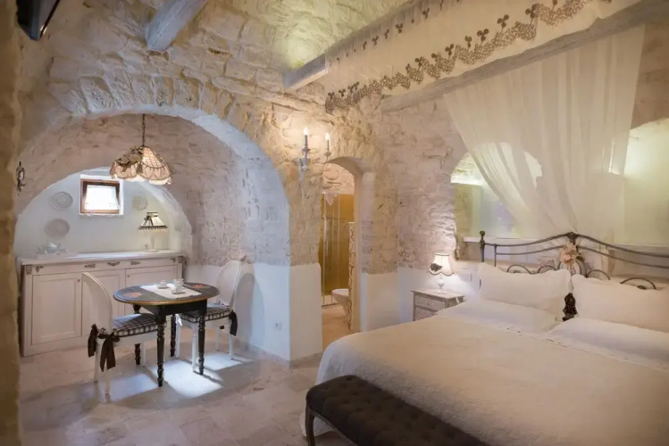 Romantic Trulli